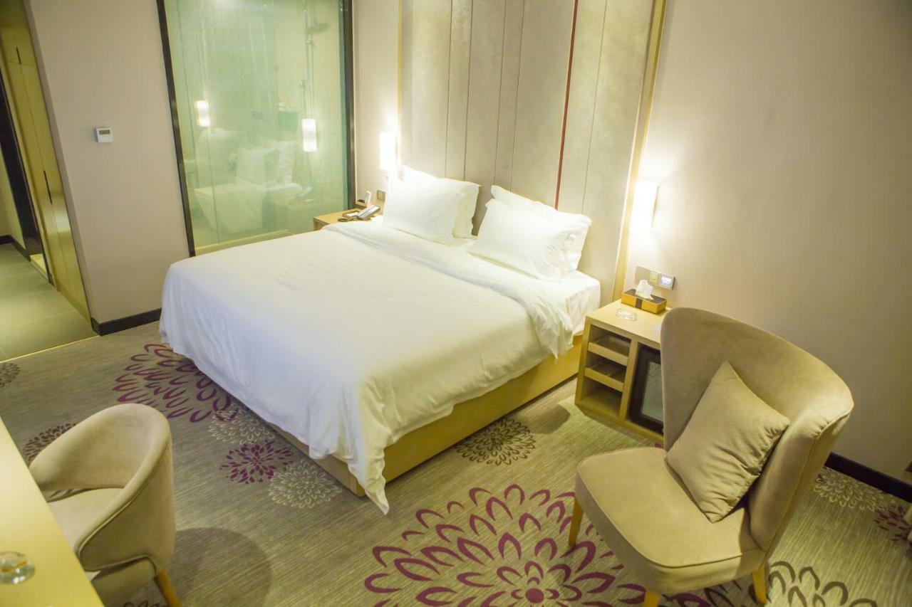 Lavande Hotel Sán Đầu Ngoại thất bức ảnh